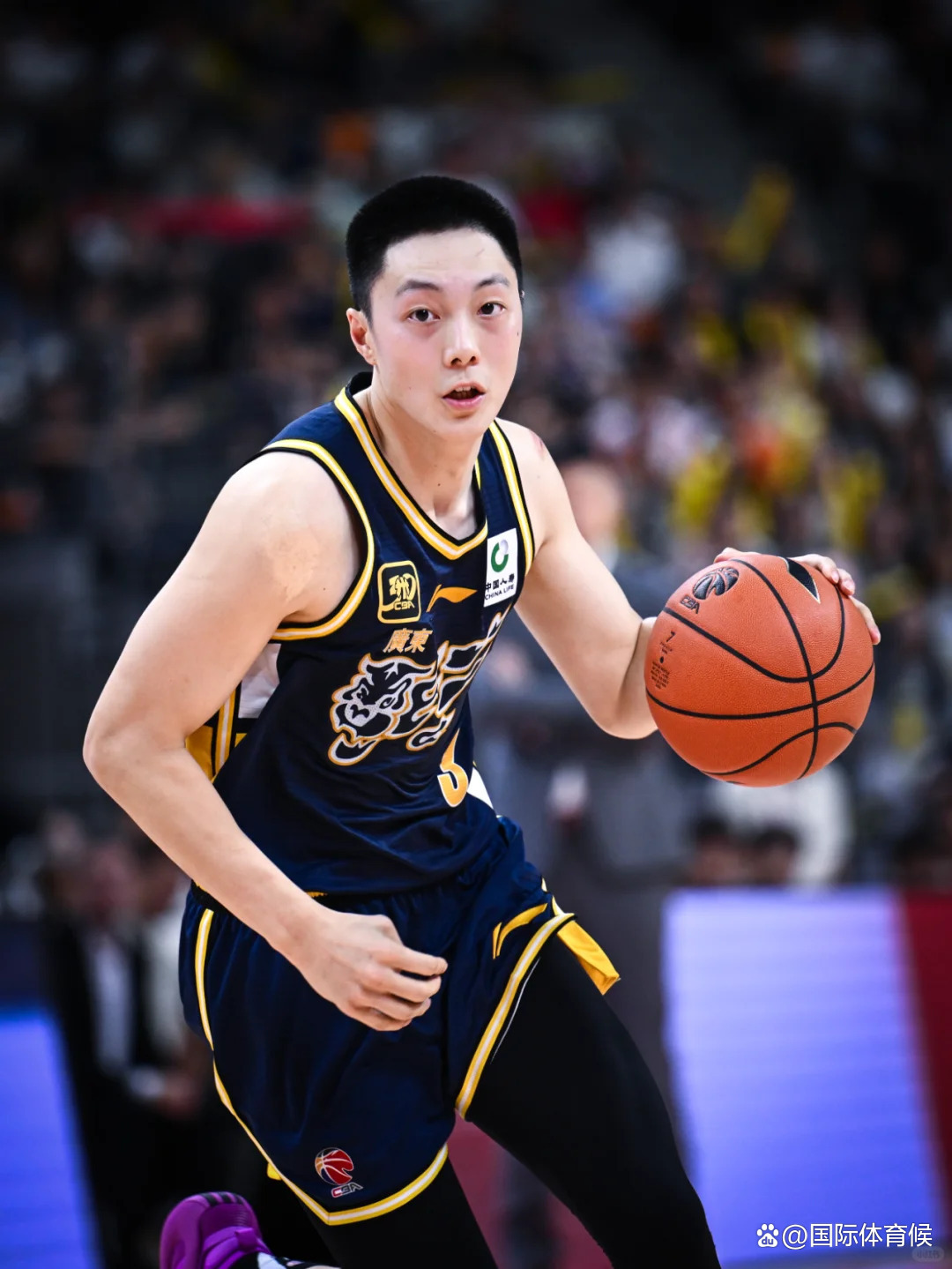 关于冲刺阶段突围战来临，广东宏远围绕英超造点机会，压力陡增，身体对抗强度拉满的信息