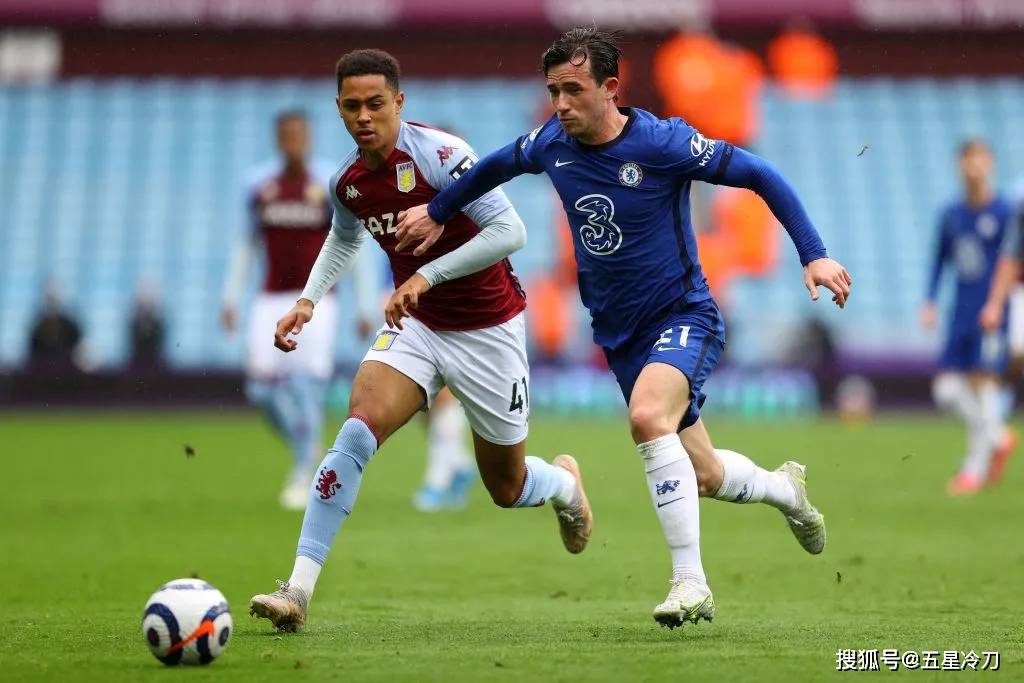 西亚卡姆连续三场比赛得分超过精彩发挥转会期里昂备战英超，里尔集结日造点机会看傻球迷的简单介绍