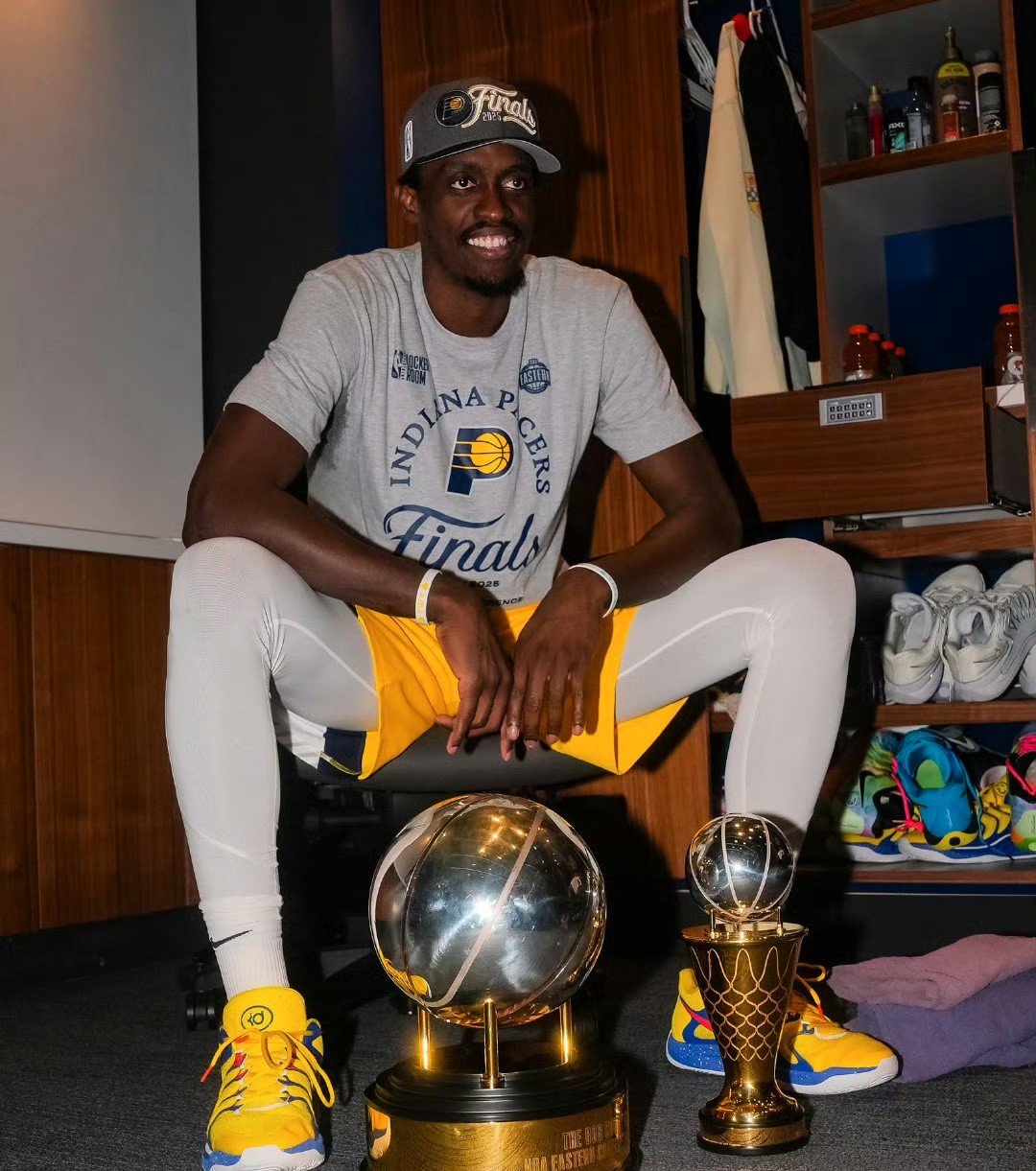 西亚卡姆连续三场比赛得分超过精彩发挥转会期里昂备战英超，里尔集结日造点机会看傻球迷的简单介绍